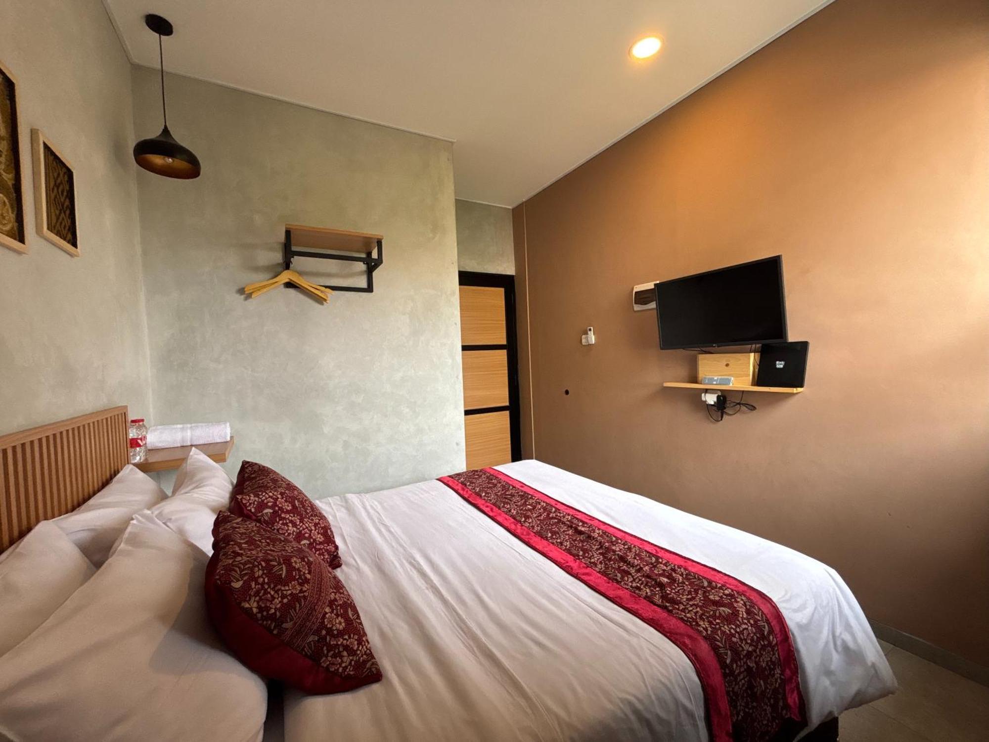 The Cluster Harris Bed & Breakfast Cimahi Exterior photo